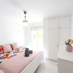Pura Vida Beachfront Apartment